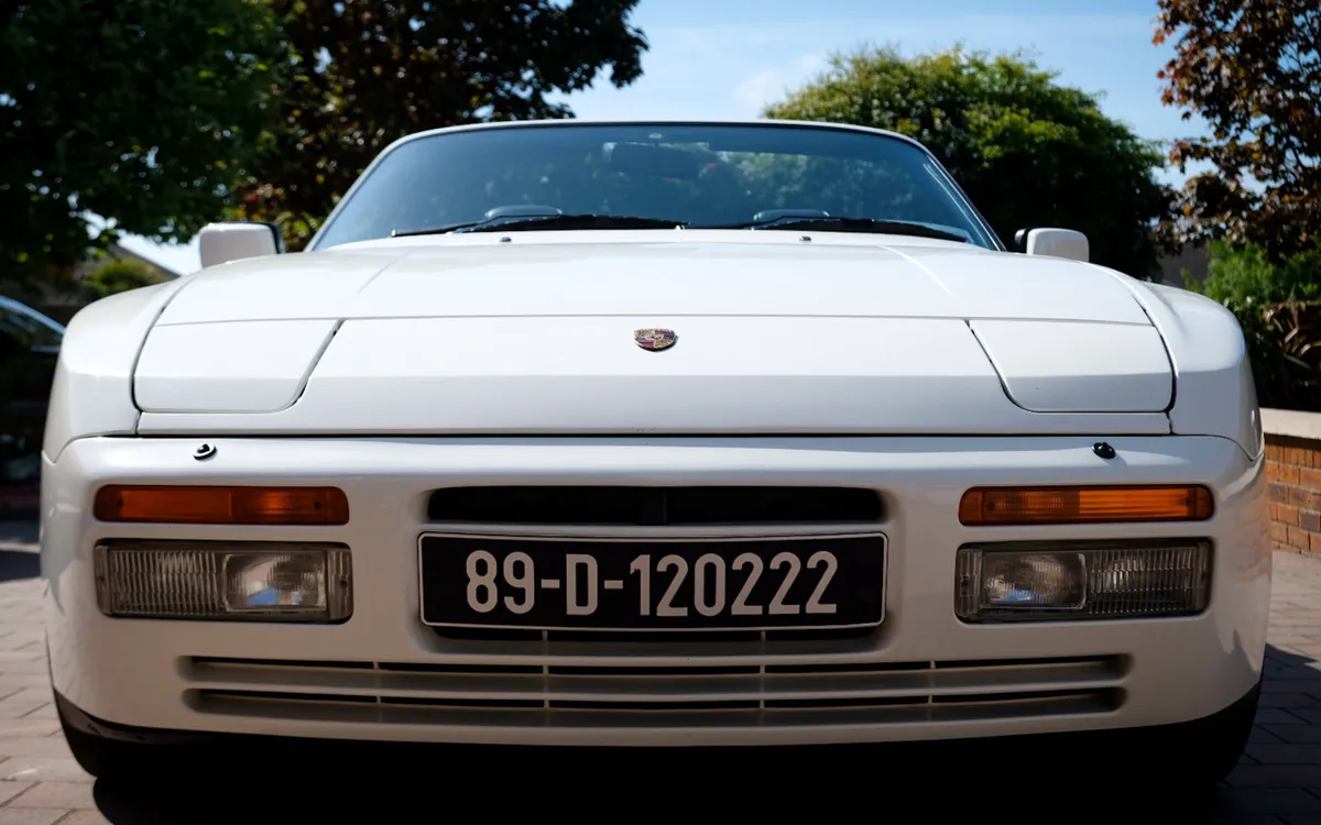 1989 Porsche 944 S2 Cabriolet 3.0 - Image 2