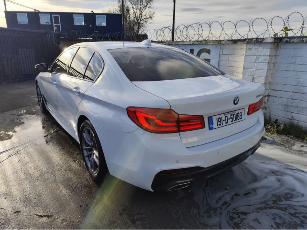 BMW 5-Series 2019 520D F10 M SPORT 4DR AUTO Saloon - Image 4