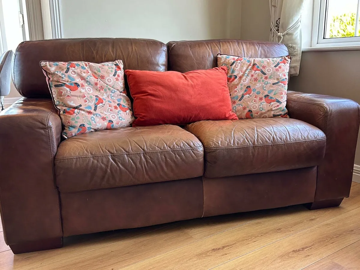 Brown Leather suite of Furniture - Image 2