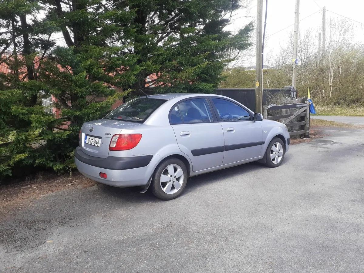 Kia Rio 2010 - Image 2