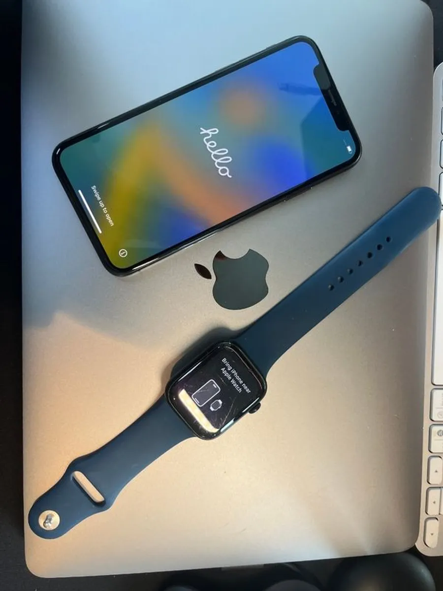 iPhone X - Image 1