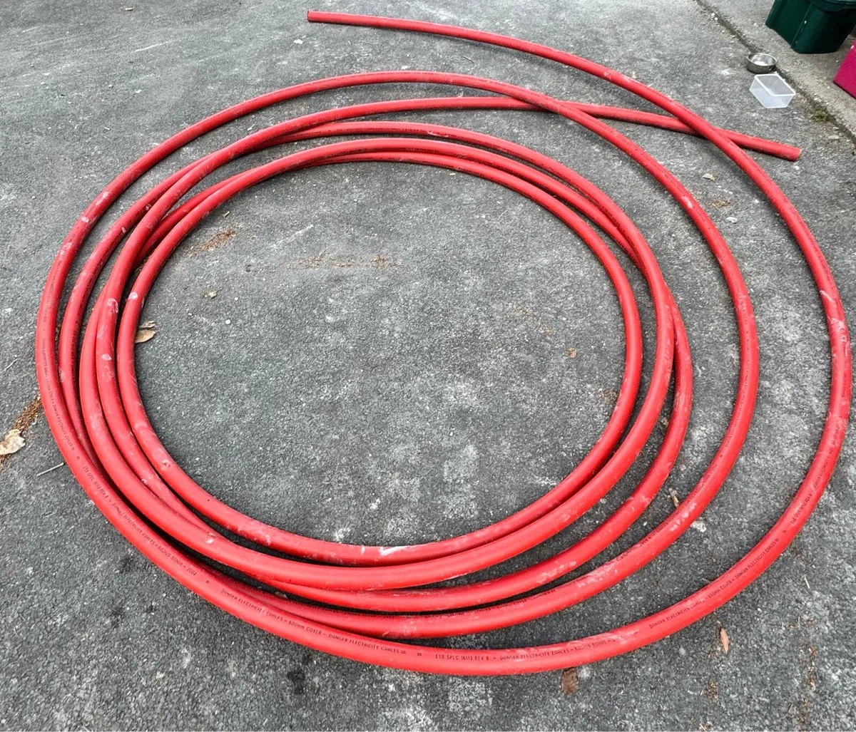 ESB 50MM red ducting roll/MDPE - Image 1