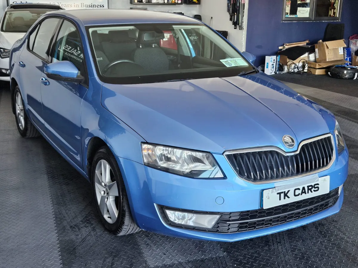 13 SKODA OCTAVIA 1.6 DIESEL - Image 2