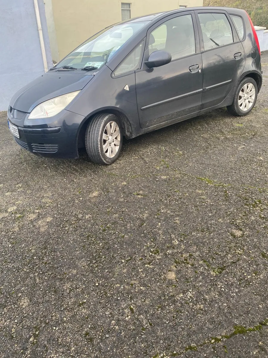 Mitsubishi Colt 2009 - Image 2