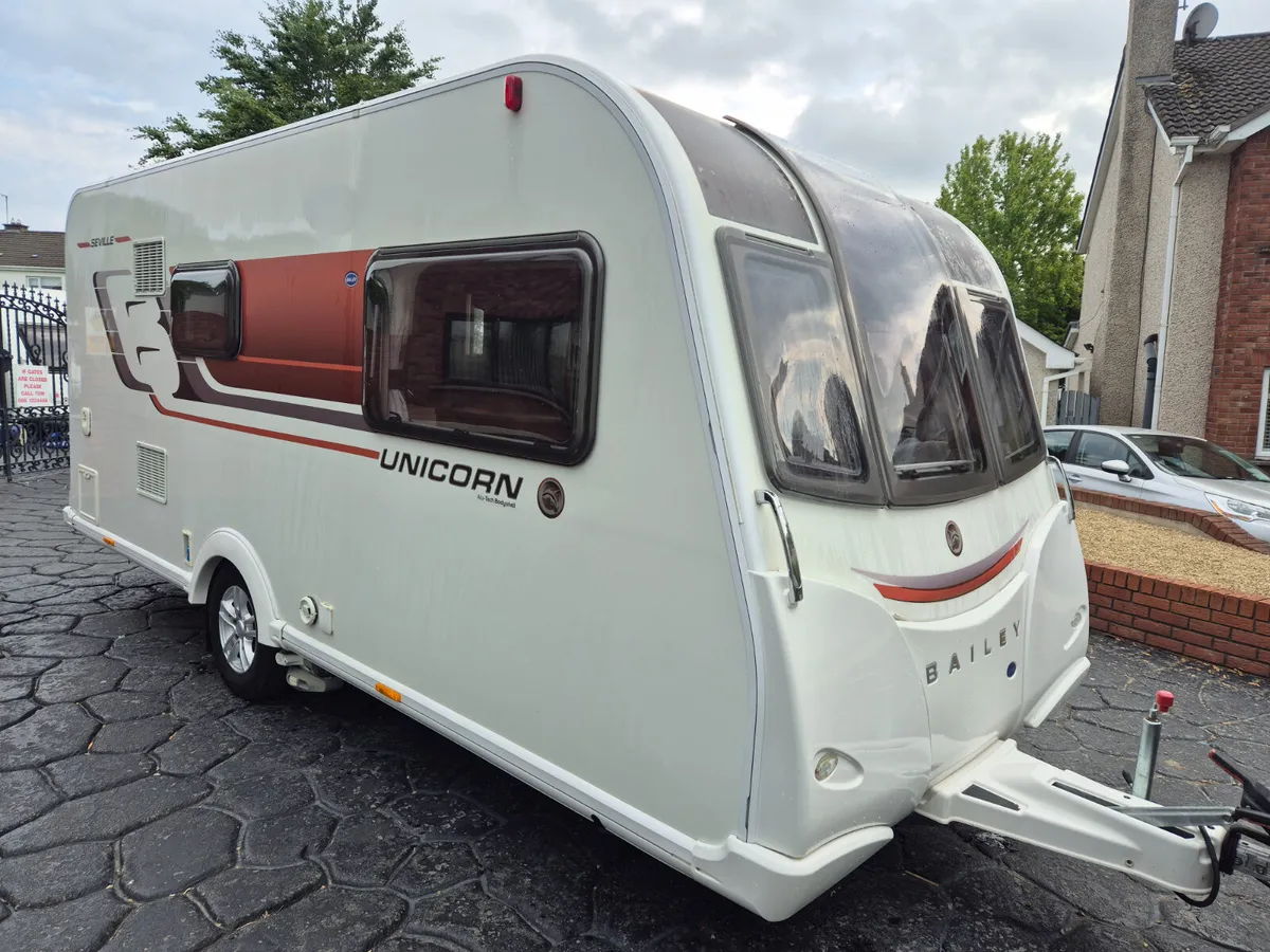 2015 Bailey  Unicorn  Seville Motor Movers - Image 2