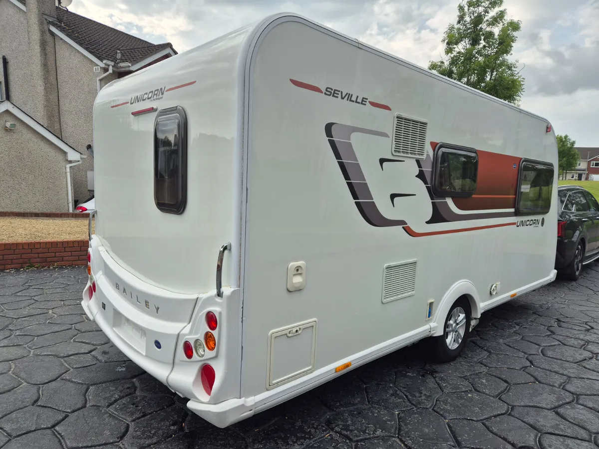 2015 Bailey  Unicorn  Seville Motor Movers - Image 3