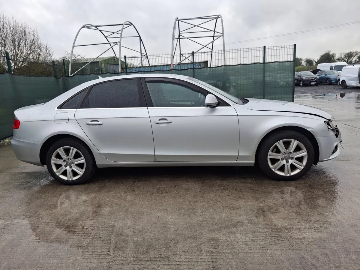 2009 Audi A4 2.0 TDI - Image 3
