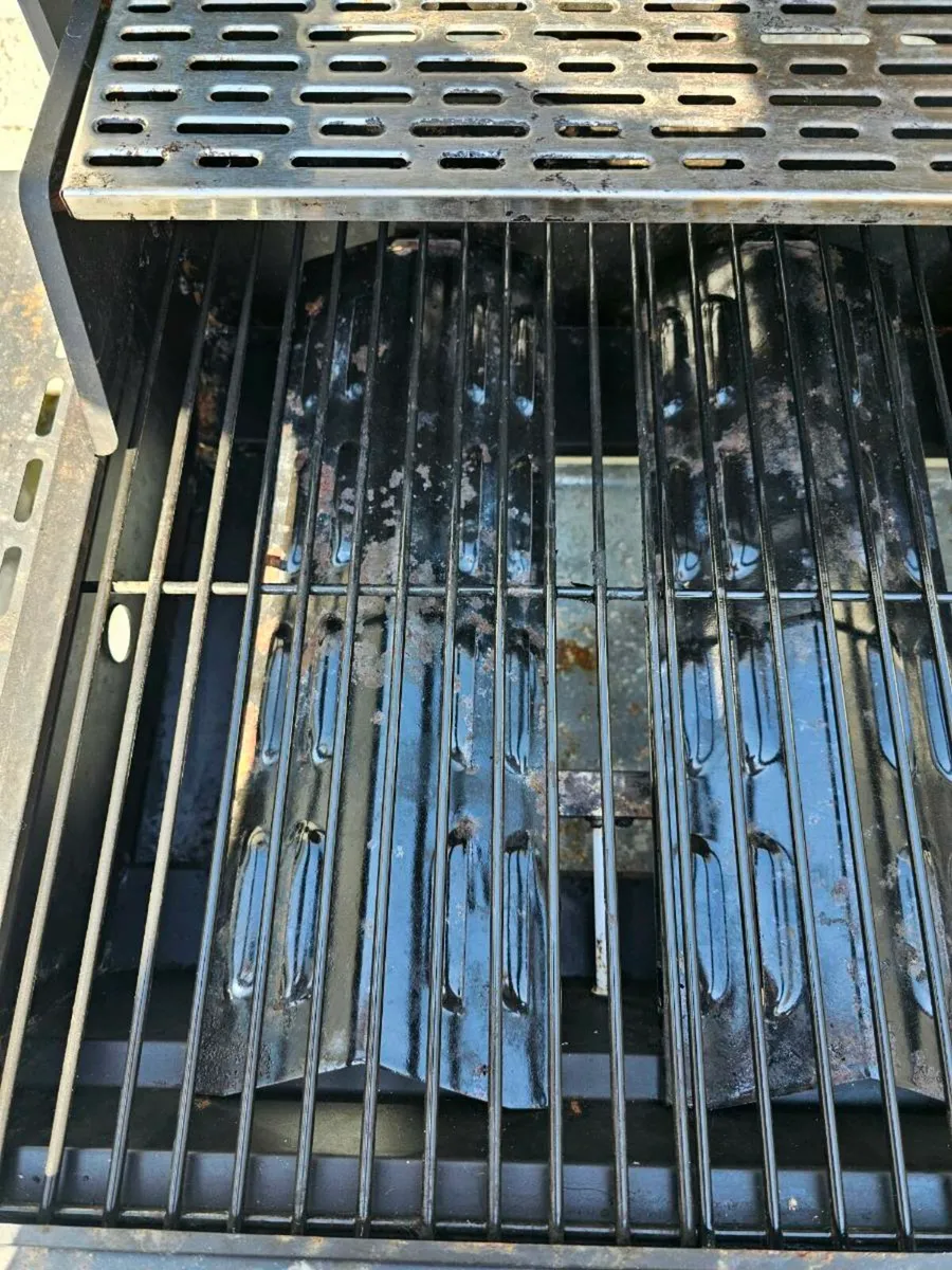 Gas bbq - Image 2