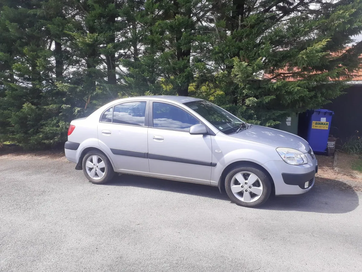 Kia Rio 2010 - Image 4