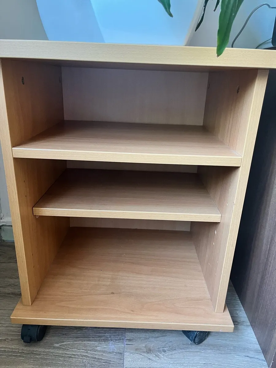 Heavy wooden Bedside table only €20 - Image 3