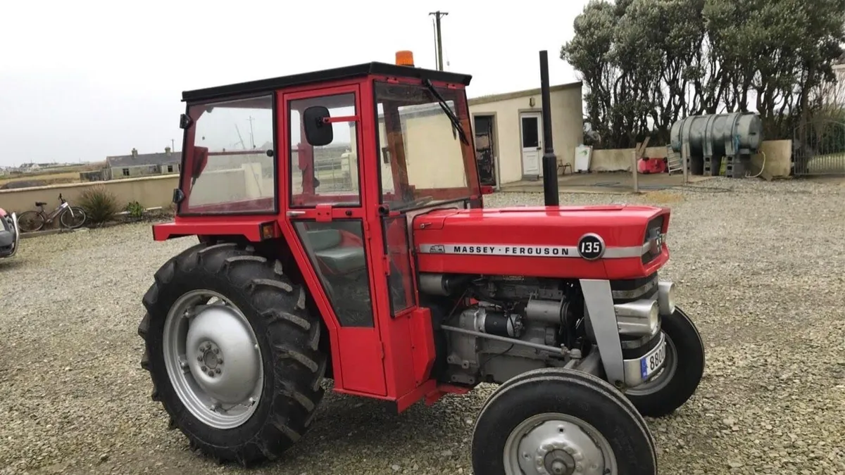 Massey Ferguson 135 - Image 3