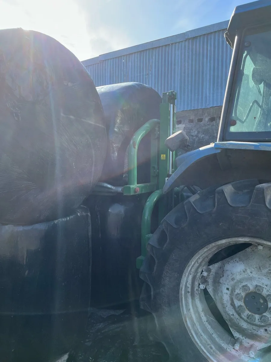 Cashew bale handler - Image 3