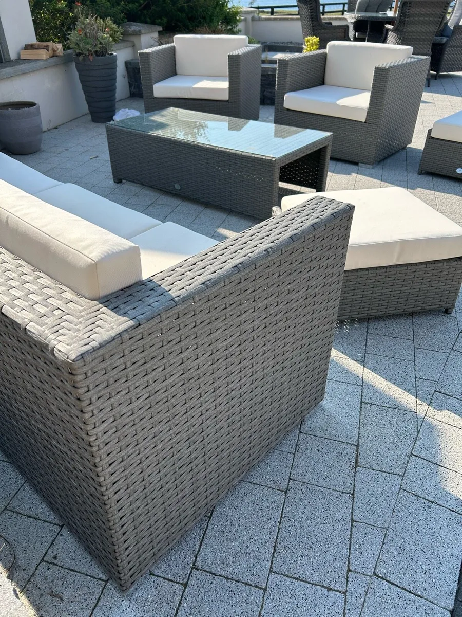 Rattan Patio Set. As new condition - Image 2