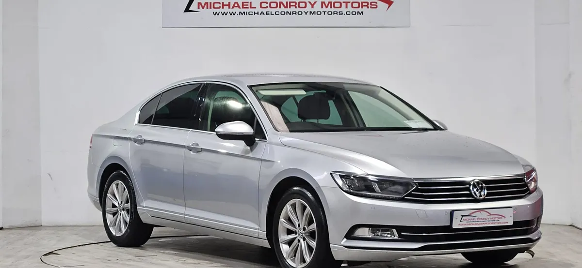 Volkswagen Passat 2017 - Image 3