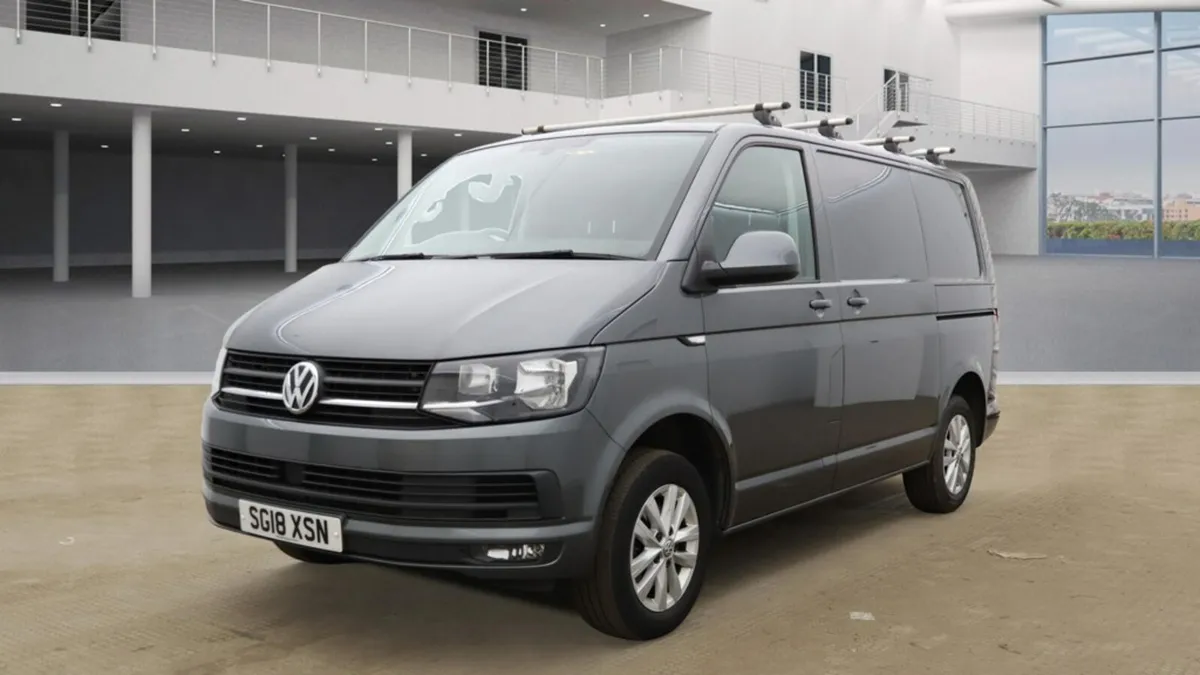 Volkswagen Transporter 2018 - Image 3
