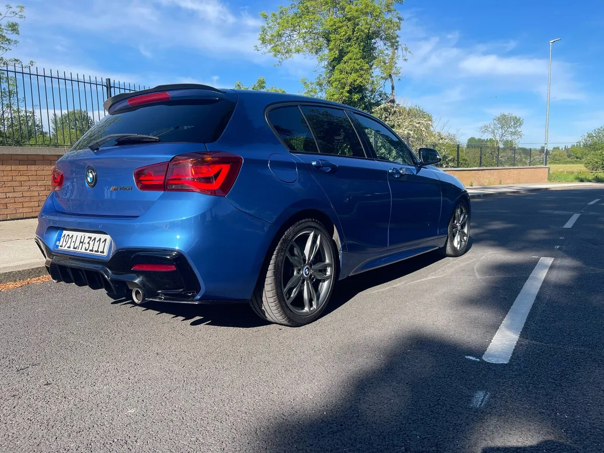 BMW M140i Shadow Edition 340hp B58 engine - Image 2