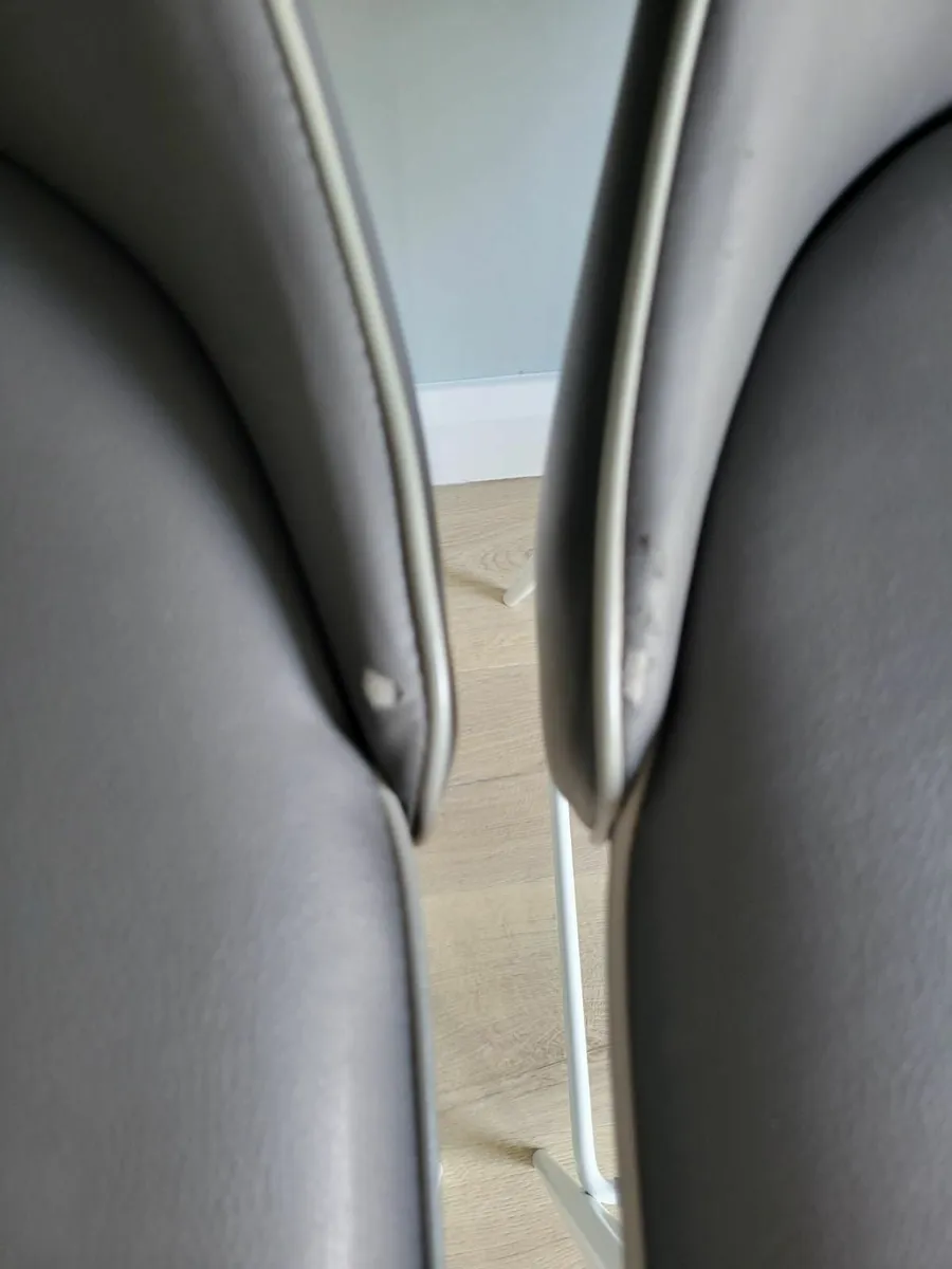 Bontempi Countertop Bar Stools - Image 4