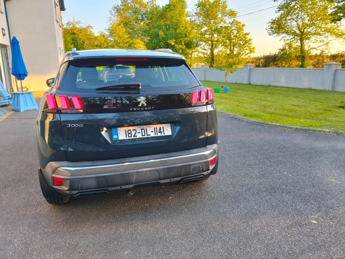 Peugeot 3008  1.5D  Active  2018 - Image 3