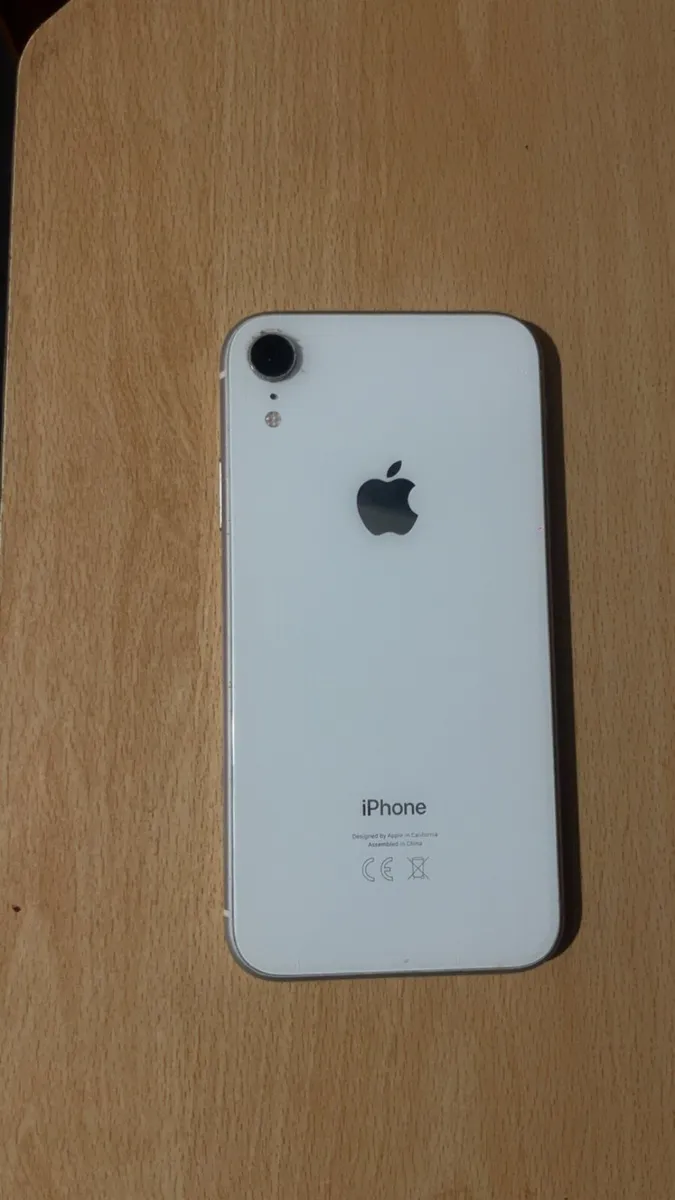 IPhone XR 64GB - Image 1