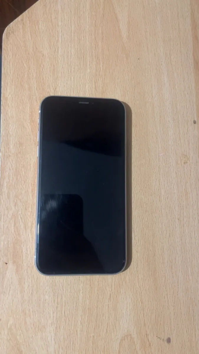 IPhone XR 64GB - Image 2