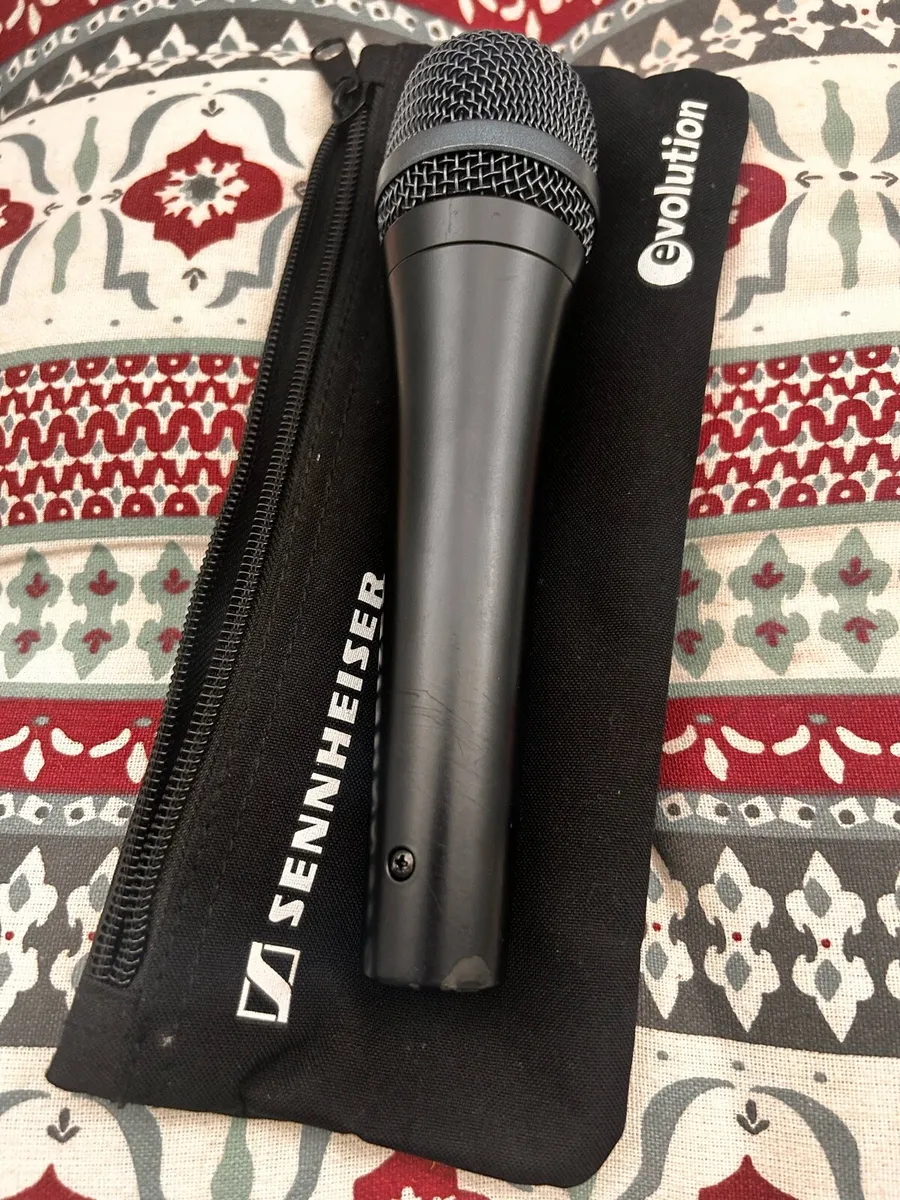 SENNHEISER E935 MICROPHONE - Image 1