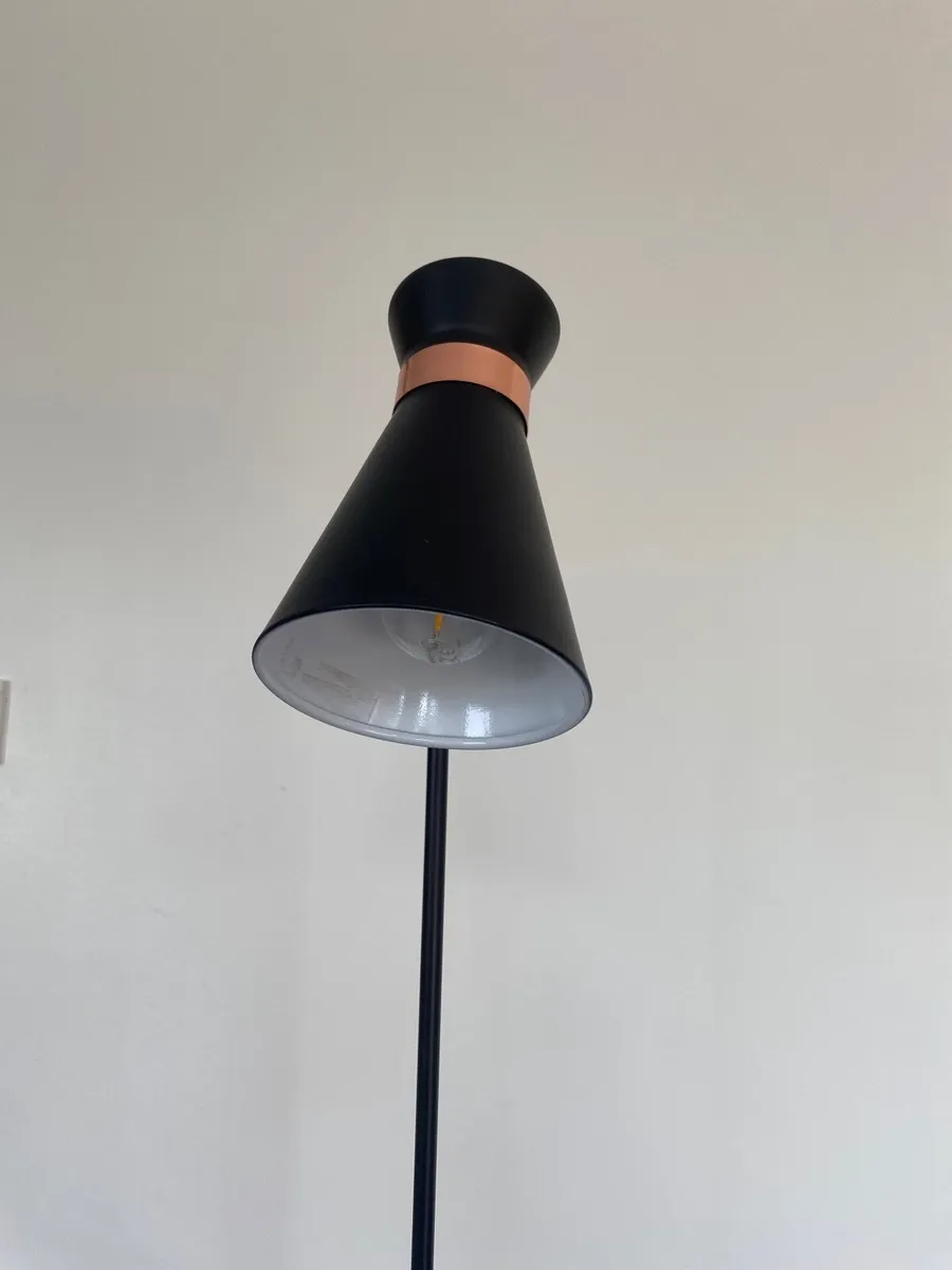 Floor lamp - Image 2
