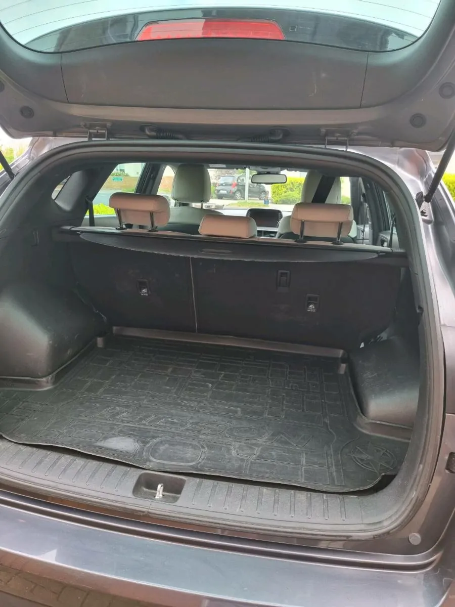 Hyundai Tucson Executive Plus 191 - Image 4