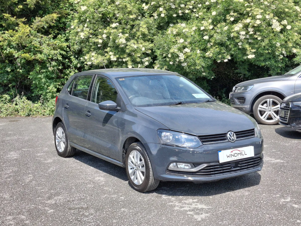 Volkswagen Polo 2015 - Image 2