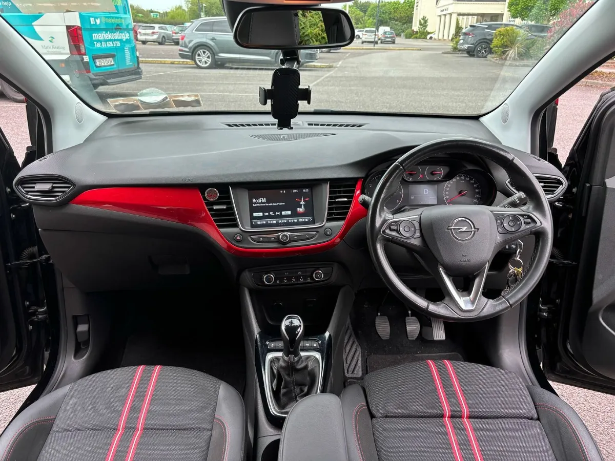 Opel Crossland X 2021 - Image 1
