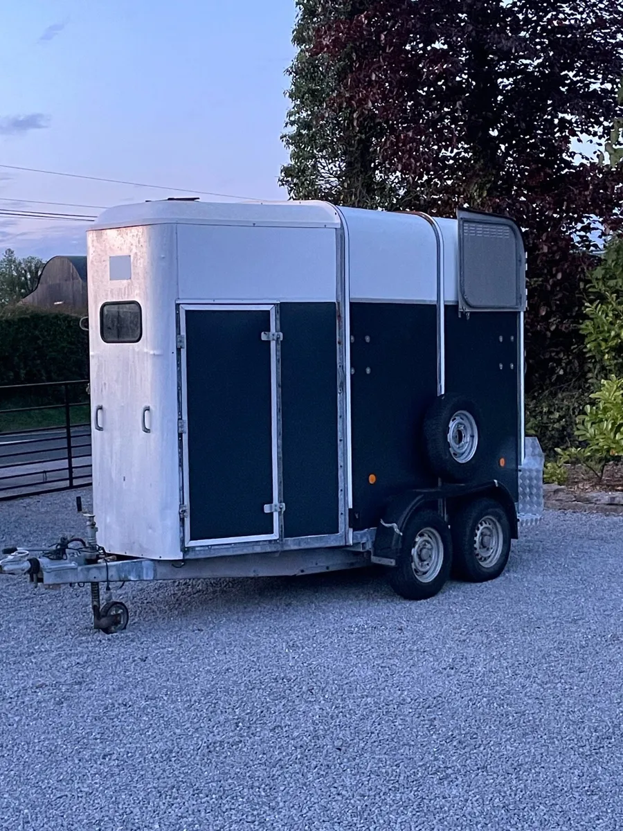 505 horse trailer for sale - Image 3