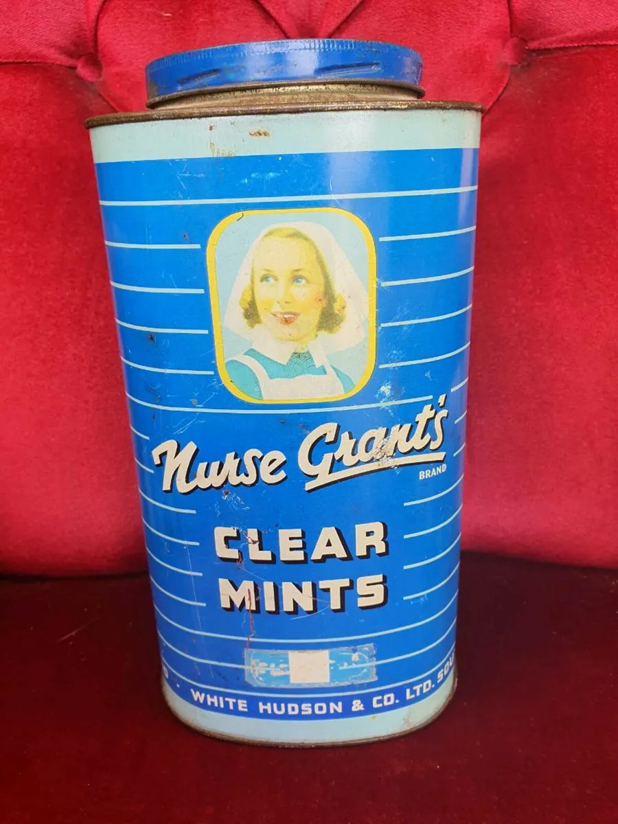 Old tins - Image 1