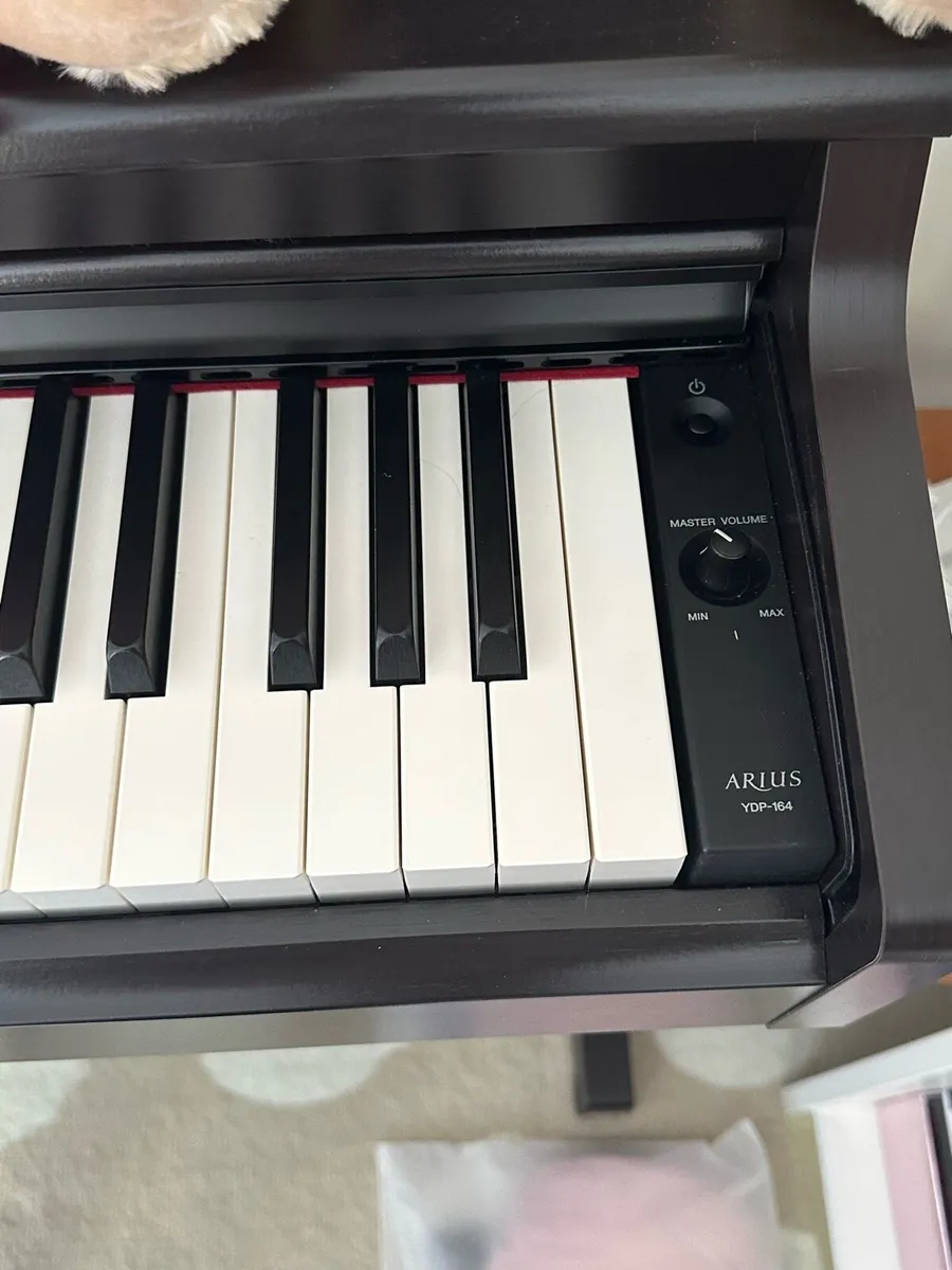 Yamaha YDP-164 Digital Piano–Excellent Condition - Image 3