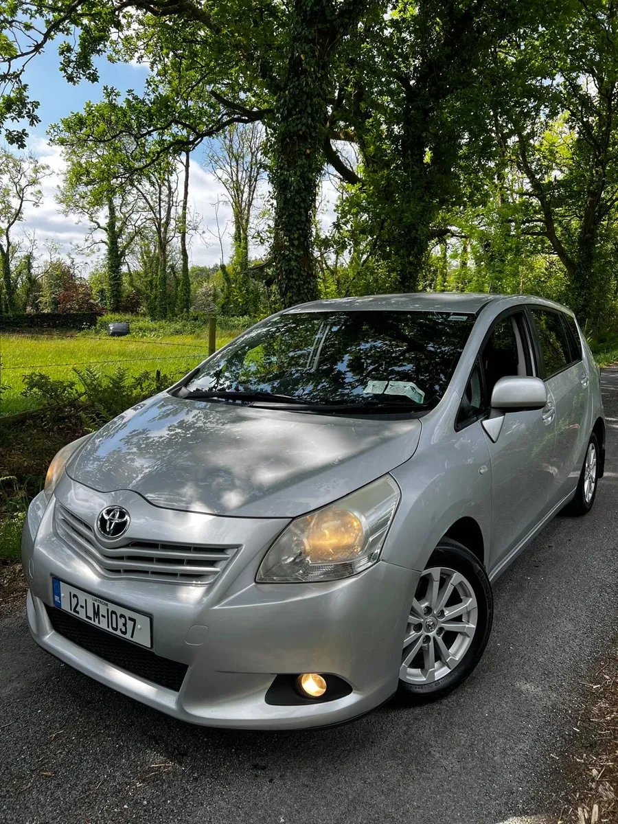 Toyota Verso 2.0diesel D4D NCT 06/26 Tax 08/25 - Image 3