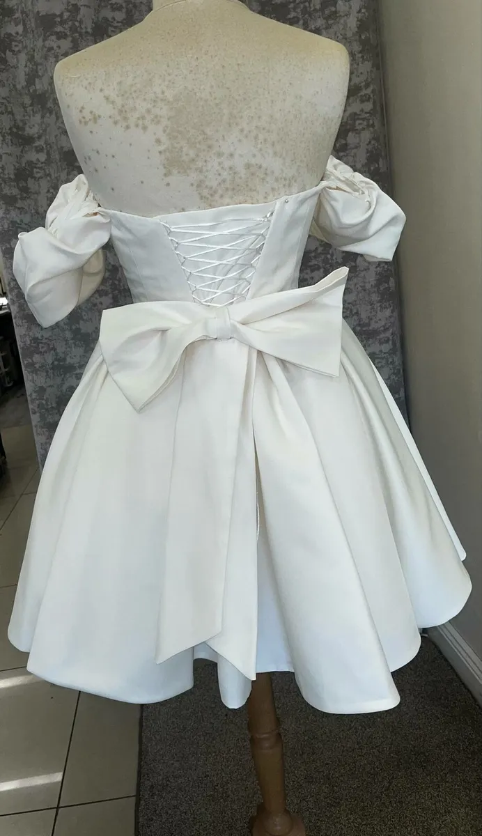 Wedding bridesmaid best woman. Flower girl dress - Image 2