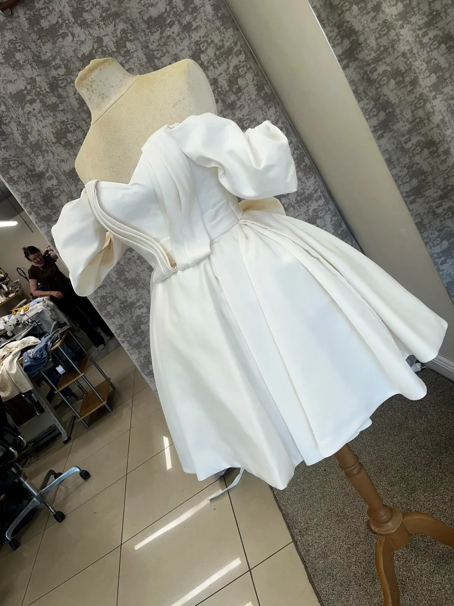 Wedding bridesmaid best woman. Flower girl dress - Image 1