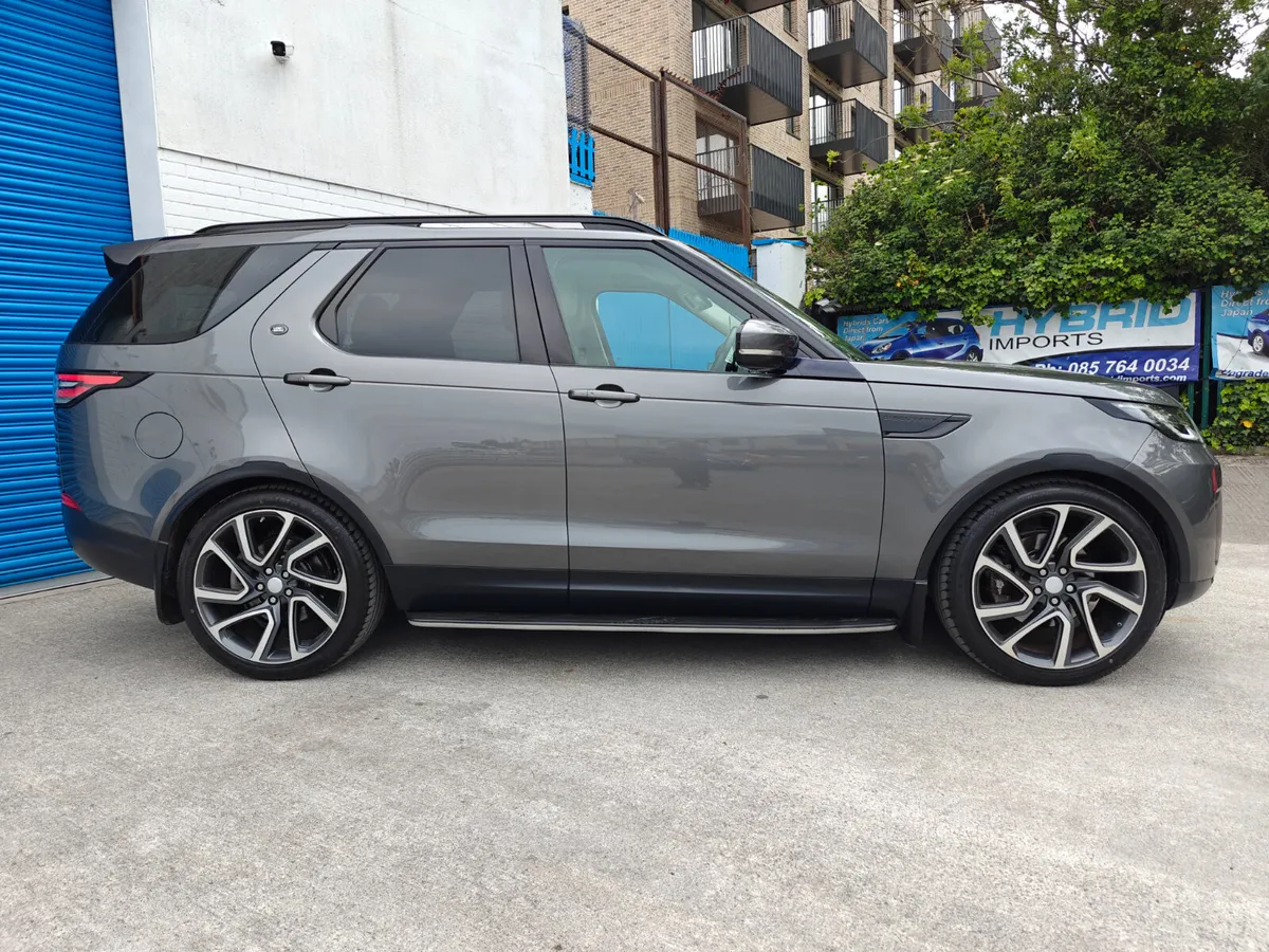 2017 LAND ROVER DISCOVERY 5 HSE 240BHP AUTOMATIC - Image 4