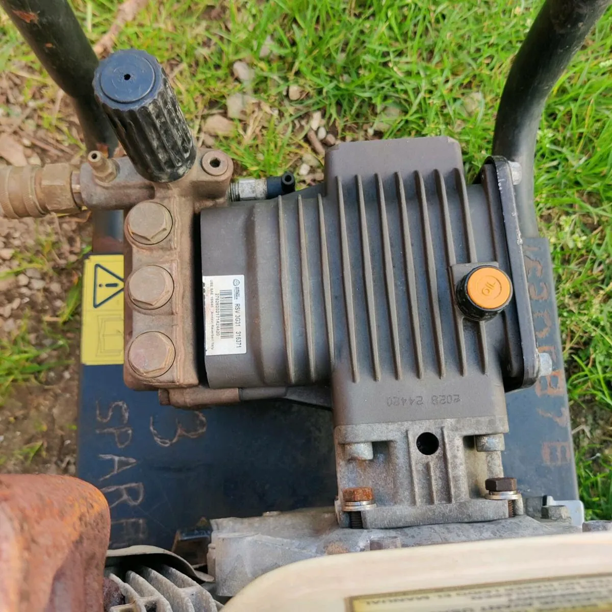 Honda power washer 3000 psi - Image 4