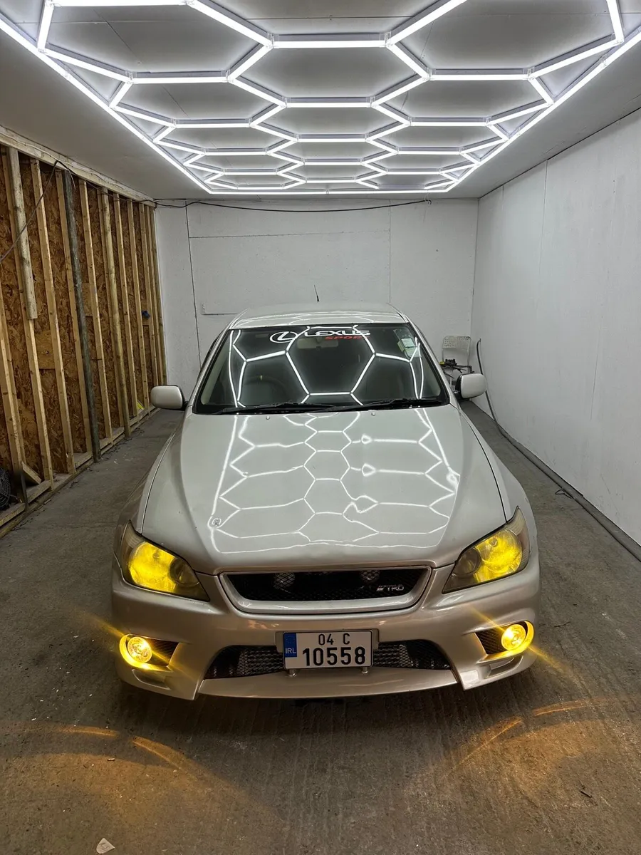 Lexus is 200 turbo - Image 2
