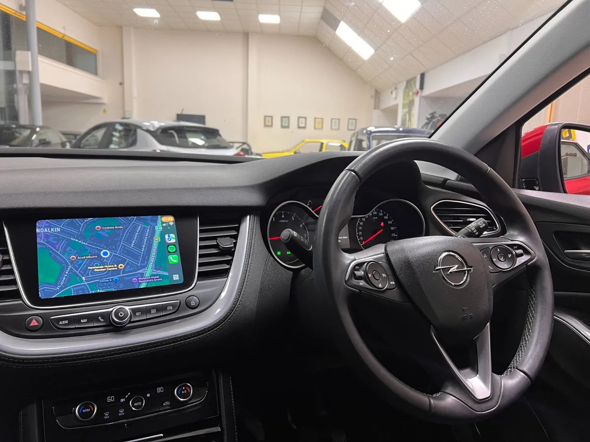 Tiny Kms High Spec SRi 1.5 Diesel Superb Value **F - Image 4