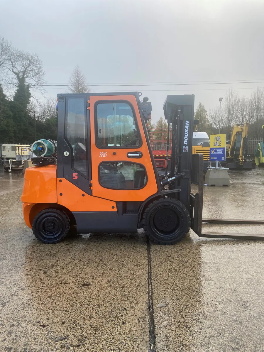 2017 DOOSAN G35C-5 3.5T GAS FORKLIFT - Image 2