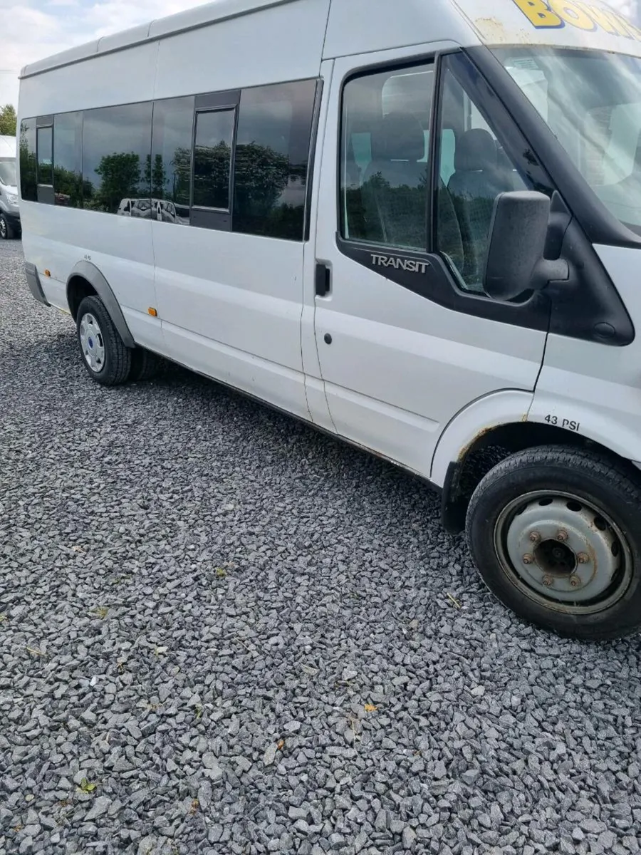 Ford Transit bus - Image 1
