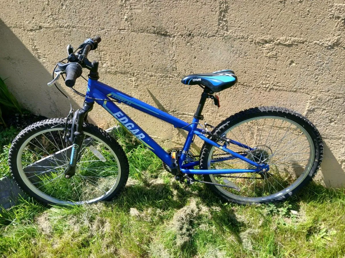 2 bicycles - Image 3