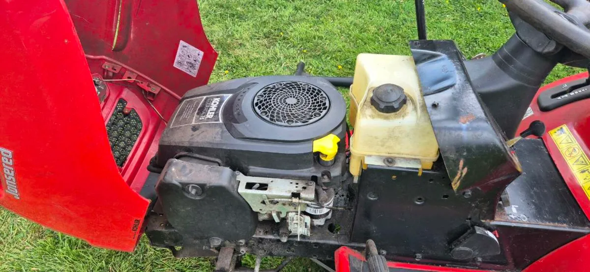 Jonsered 15hp ride on mower - Image 4