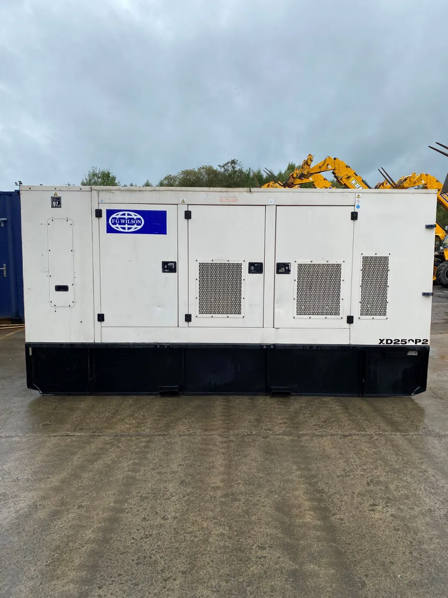 2010 FG WILSON XD250P2 250KVA SILENCED GENERATOR - Image 1