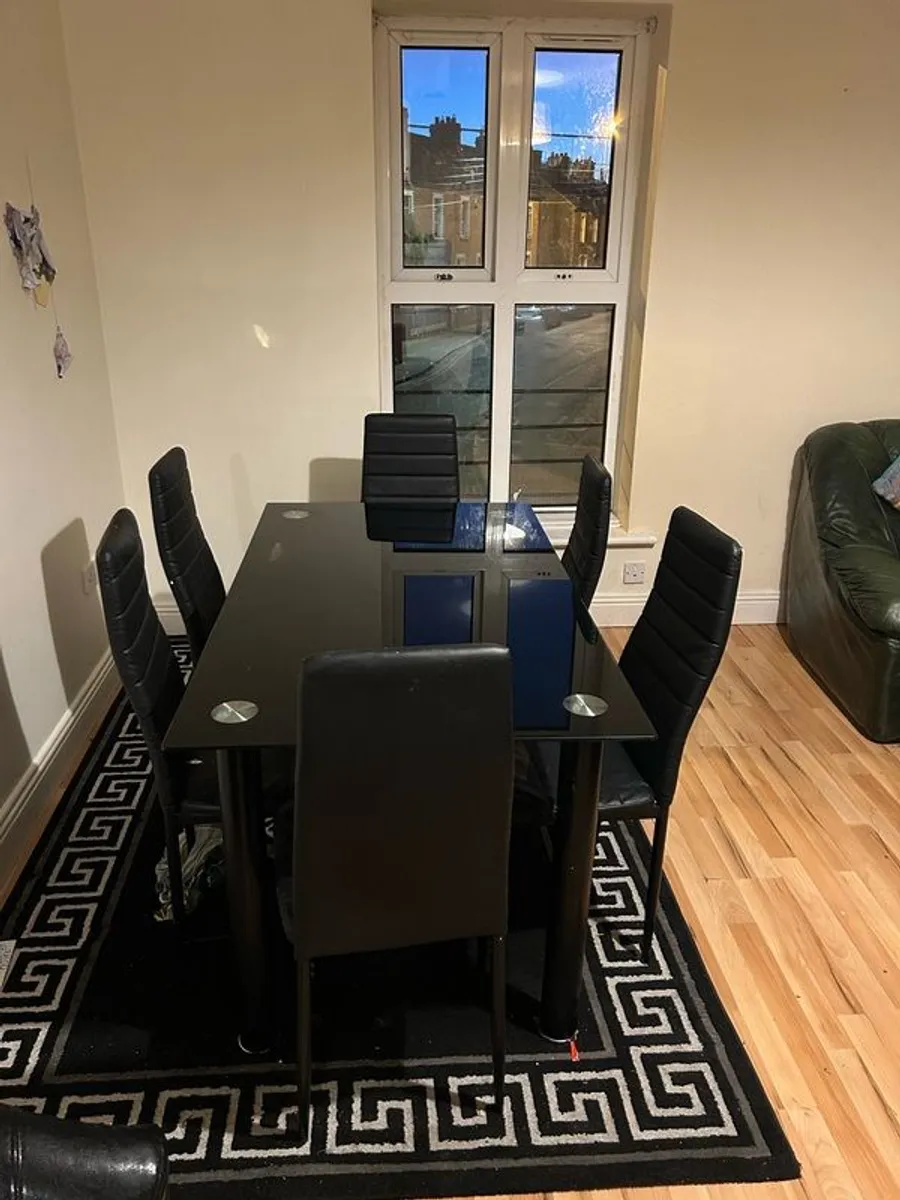 dinning - Image 1