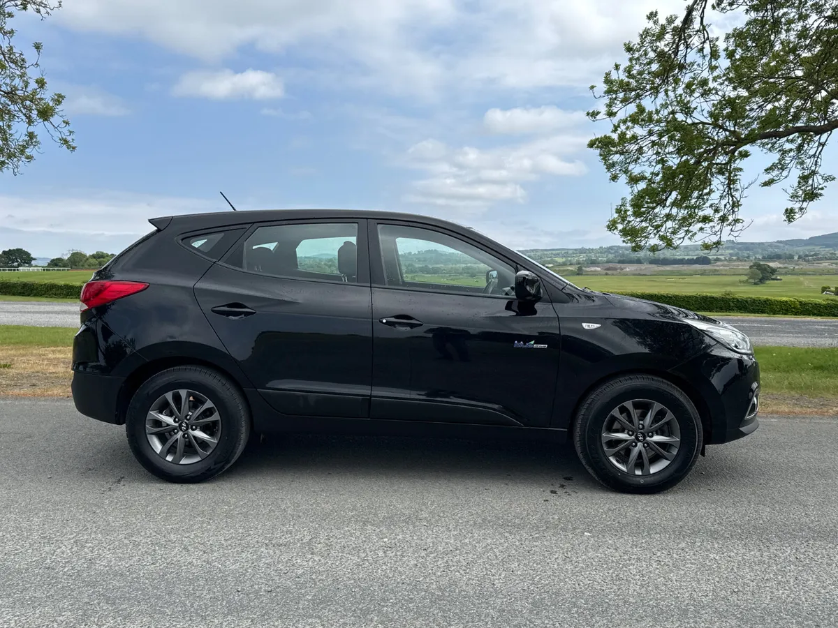 Hyundai ix35 2015 Trade sale - Image 2
