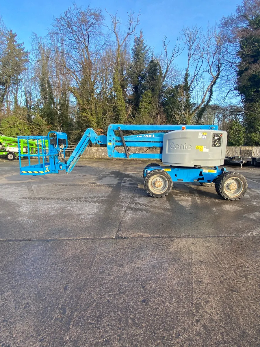 2014 GENIE Z45 / 25J 51FT DIESEL BOOM LIFT - Image 1