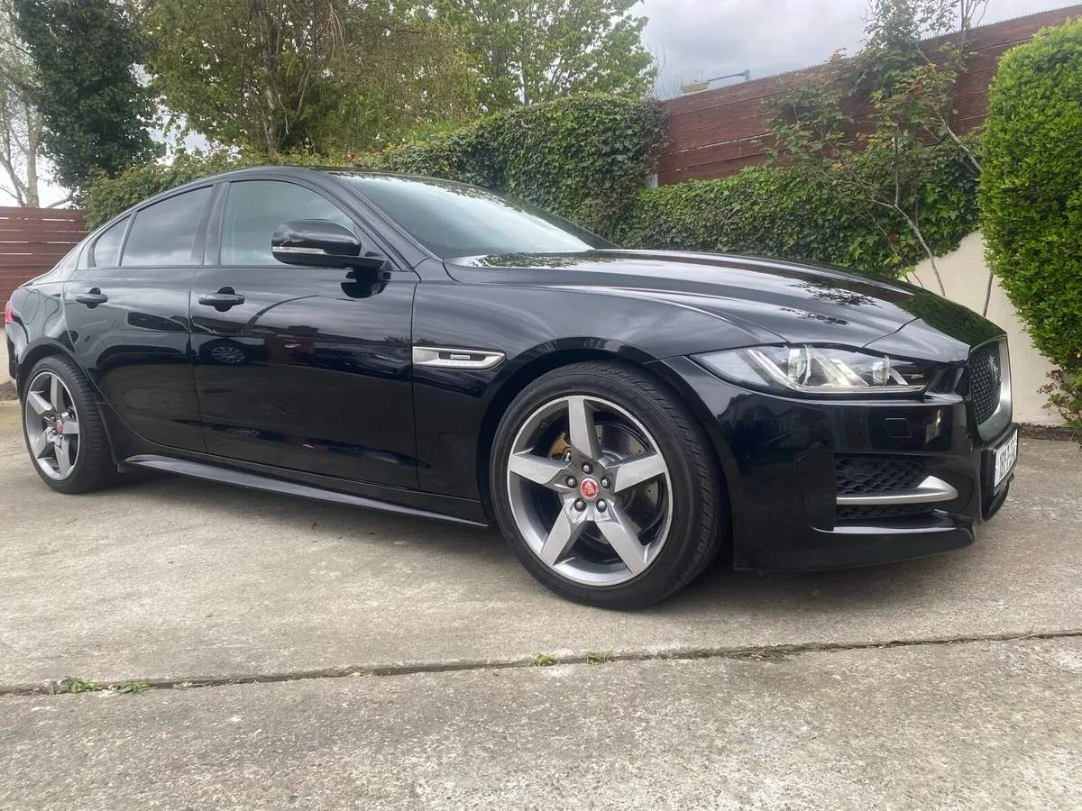 Jaguar XE 2.0d R sport 180 manual - Image 1