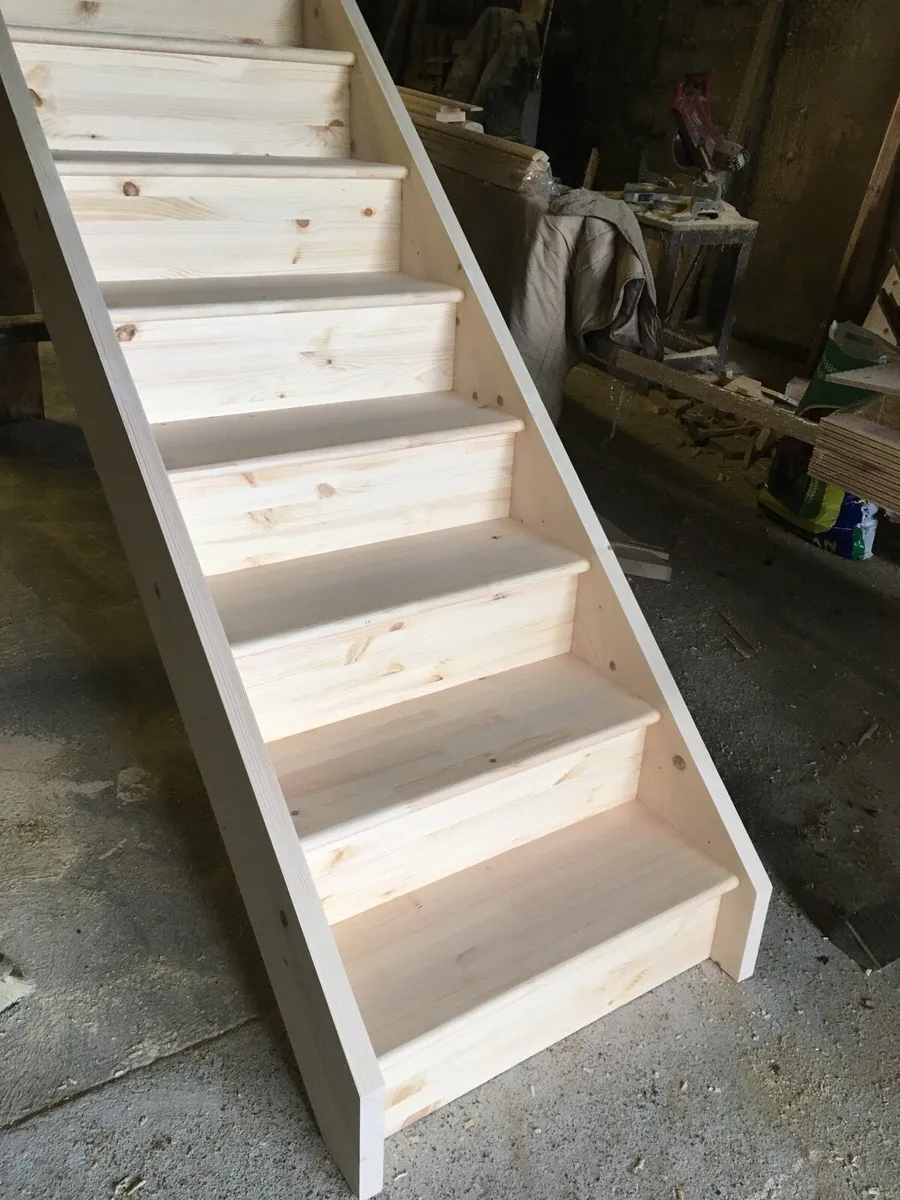 Stair case - Image 1