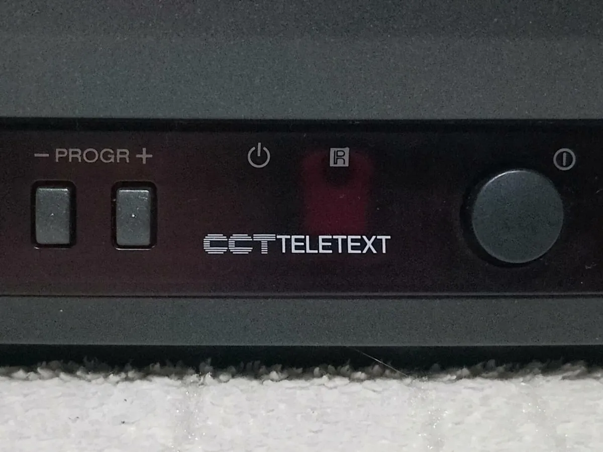 14" Sony Trinitron CRT TV KV-14T1L - Image 3